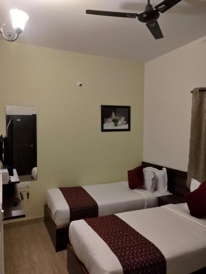 Hotel Bangalore Airport Inn, Near Kempegowda Airport, Airport Pickup & Drop Available 24X7 Devanahalli Exterior photo