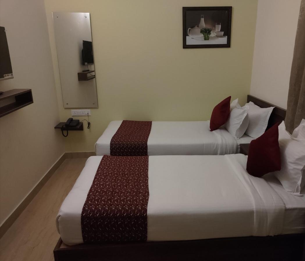 Hotel Bangalore Airport Inn, Near Kempegowda Airport, Airport Pickup & Drop Available 24X7 Devanahalli Exterior photo