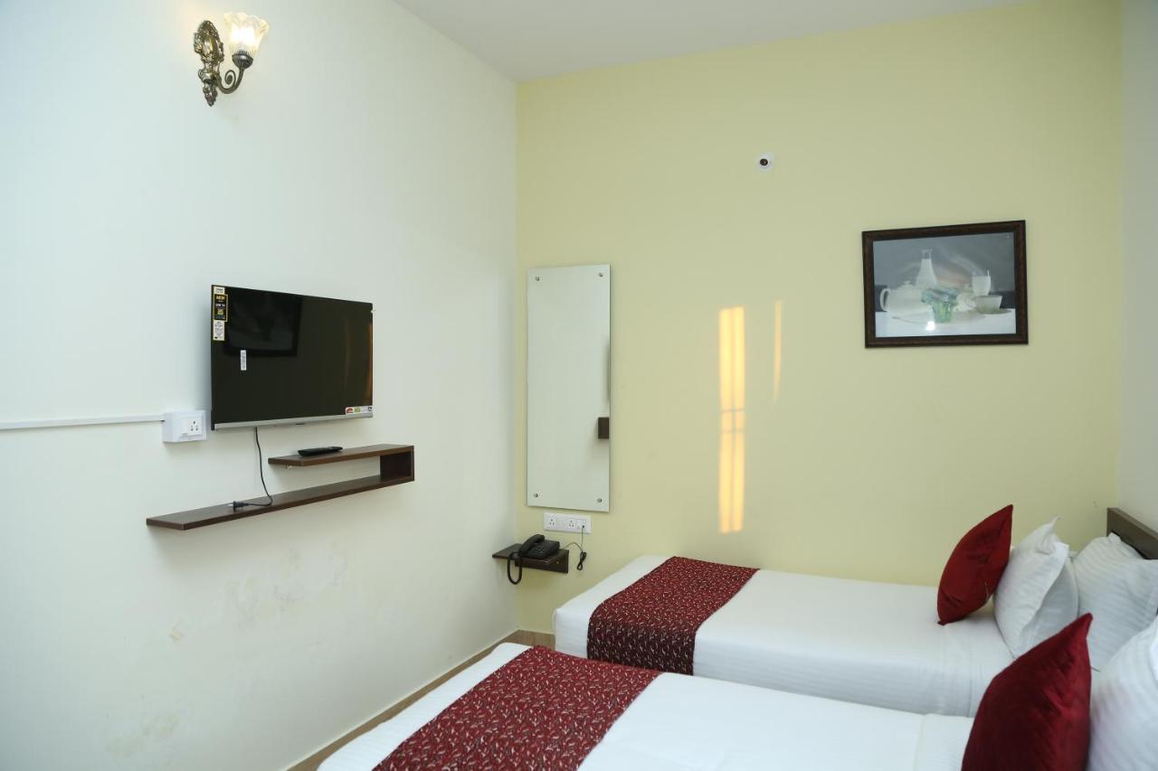 Hotel Bangalore Airport Inn, Near Kempegowda Airport, Airport Pickup & Drop Available 24X7 Devanahalli Exterior photo